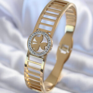 Tegan 316L Çelik Gold Renk Zirkon Taşlı Yonca Model Kadın Kelepçe TG27BB5589
