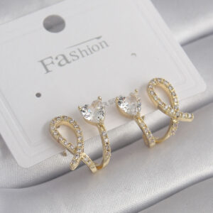 Tegan Pirinç Gümüş Renk Zirkon Taşlı Kalp Model Kadın Küpe TG27BKP11396