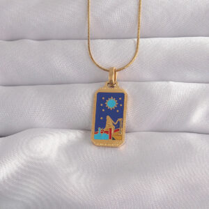 Tegan 316L Çelik Gold Renk Mavi Mineli Kız Figür Tarot Kolye TG27BKO9033