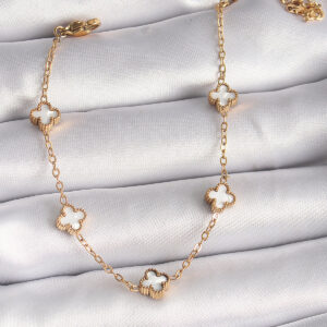 Tegan 316L Çelik Gold Renk Beyaz Baby Boy Yonca Model Kadın Bileklik TG27BB6476