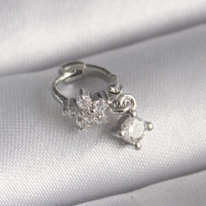 Tegan 316L Çelik Gümüş Renk Zirkon Taşlı Çiçek Model Sallantı Detay Tragus Piercing TG27PR1311