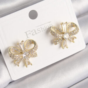 Tegan Pirinç Gold Renk Zirkon Taşlı Fiyonk Model Kadın Küpe TG27BKP9780