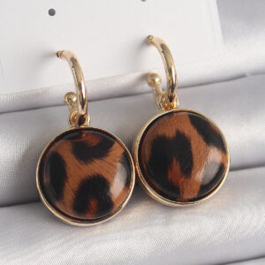 Tegan Pirinç Gold Renk Leopar Desenli Daire Model Kadın Küpe TG27BKP9878