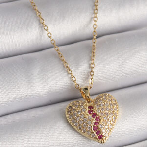 Tegan 316L Çelik Gold Renk Zincir Zirkon Taşlı Kalp Model Kadın Kolye TG27BKO9786