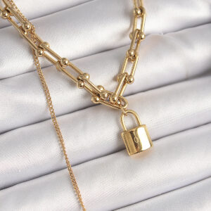 Tegan 316L Çelik Gold Renk Tifany Zincir Model Kilit Figür Sallantı İnci Detay Kadın Kolye TG27BKO9938