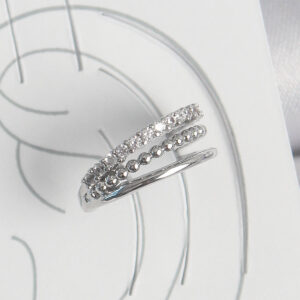 Tegan Pirinç Gümüş Renk Zirkon Taşlı 3'Lü Sıralı Model Kadın Kıkırdak Küpe TG27BKP10555