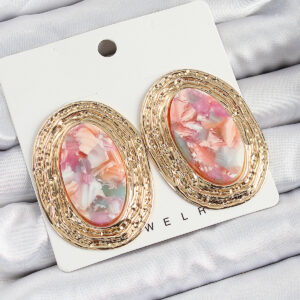 Tegan Pirinç Mermer Desenlli Pembe Sedef Oval Vintage Model Gold Renk Kadın Küpe TG27BKP10779