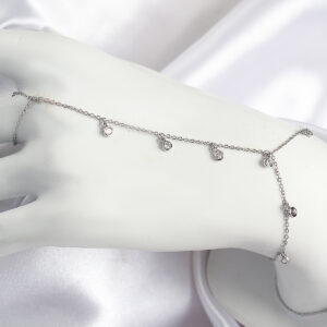 Tegan Pirinç Zirkon Taşlı Sallantılı Model Gümüş Renk Kadın Şahmeran TG27SN700