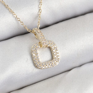 Tegan Pirinç Zirkon Taşlı Kare Model Gold Renk Kadın Kolye TG27BKO10408