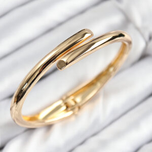 Tegan Pirinç Kesik Model Gold Renk Kadın Kelepçe TG27BB7714