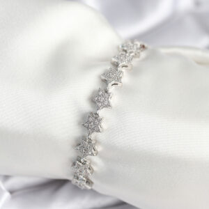 Tegan Pirinç Gümüş Renk Yıldız Model Kadın Bileklik TG27BB7985