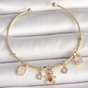 Tegan Pirinç Gold Renk Sallantı Zirkon Taşlı Ayıcık Figür Kırmızı Kalp Detay Charm Kadın Bileklik TG27BB6896