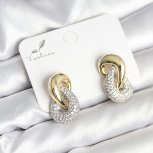 Tegan Sarmal Model Gold Gümüş Renk Pirinç Kadın Küpe TG27BKP11287