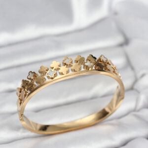 Tegan 316L Çelik Gold Renk Minimal Yoncalı Kadın Kelepçe Bileklik TG27BB8072