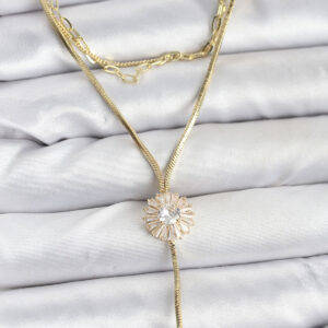 Tegan Pirinç Gold Renk Zirkon Taşlı Papatya Model Detaylı 3'lü Kombin Y Kadın Kolye TG27BKO10696