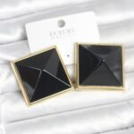 Tegan Pirinç Gold Renk Siyah Piramit Model Kadın Küpe TG27BKP11385