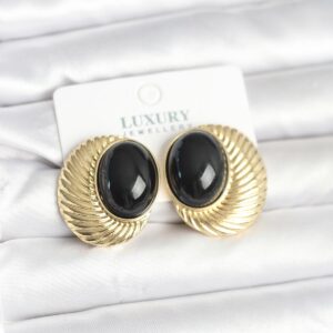 Tegan Pirinç Gold Renk Siyah Boncuklu Oval Vintage Kadın Küpe TG27BKP11390