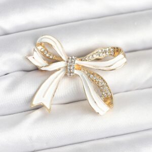 Tegan Beyaz Renk Fiyonk Model Broş TG27BR461