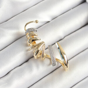 Tegan Pirinç Zirkon Taş Kaplamalı Sarmal Figürlü Gold Renk Kadın Sağ Kıkırdak Küpe TG27BKP10630