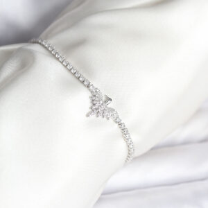 Tegan Anka Kuşu Model Zirkon Taşlı Gümüş Renk Pirinç Su Yolu Kadın Bileklik TG27BB8099