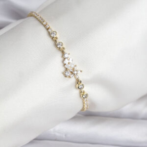 Tegan Çiçekli Model Zirkon Taşlı Gold Renk Su Yolu Kadın Bileklik TG27BB8110