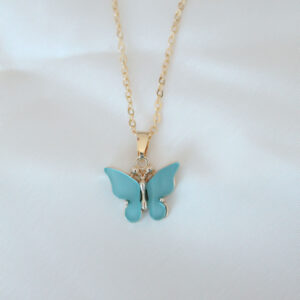 Tegan Gold Kaplama Turkuaz Renk Sedefli Kelebek Kolye TG27BKO6437