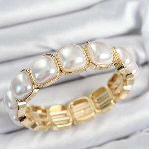 Tegan Pirinç Kare İnci Model Gold Renk Lastikli Kadın Bileklik TG27BB7647