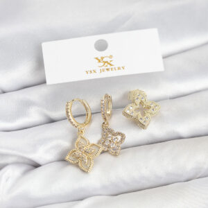 Tegan Pirinç Gold Renk Yonca Model YSX Trio Küpe Seti TG27BKP11552