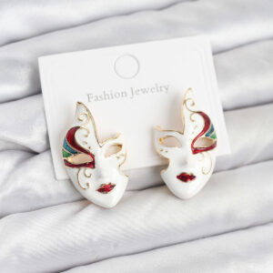 Tegan Pirinç Maske Model Kadın Küpe TG27BKP11588