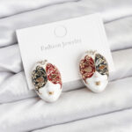 Tegan Maske Model Pirinç Kadın Küpe TG27BKP11589