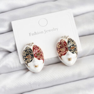 Tegan Maske Model Pirinç Kadın Küpe TG27BKP11589