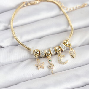 Tegan Pirinç Gold Renk Yılan Charmlı Kadın Bileklik TG27BB8183