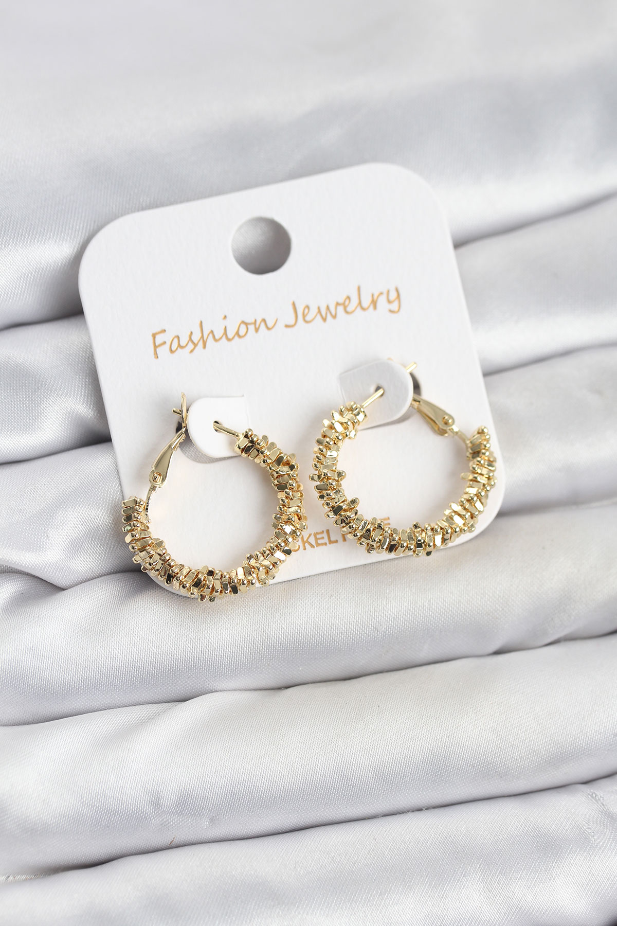 Tegan Pirinç Gold Renk Küçük Tırtıklı Halka Model Kadın Küpe TG27BKP11605 - Görsel 1