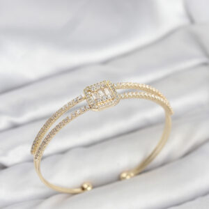 Tegan Pirinç Gold Renk Baget Model Kadın Bileklik TG27BB8263