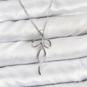 Tegan 316L Çelik Zincir Gümüş Renk Fiyonk Model Kadın Kolye TG27BKO10868