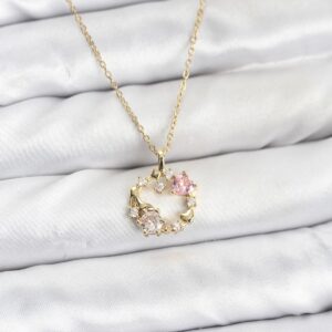 Tegan 316L Çelik Zincir Gold Renk Pembe Taş Detaylı Çelenk Model Kadın Kolye TG27BKO10903