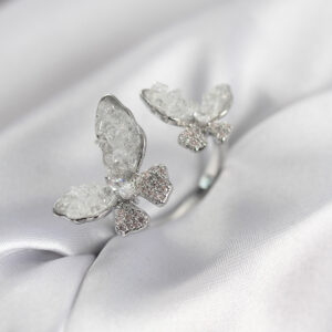 Tegan Gümüş Renk Beyaz Kelebek Model Zirkon Taşlı Kadın Yüzük TG27BYK3943