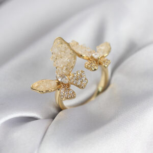 Tegan Gold Renk Beyaz Kelebek Model Zirkon Taşlı Kadın Yüzük TG27BYK3944