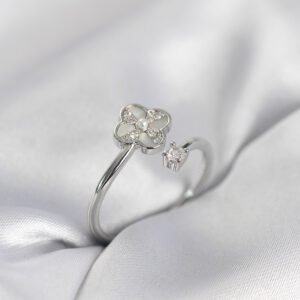 Tegan Gümüş Renk Zirkon Taşlı Yonca Model Kadın Yüzük TG27BYK4053