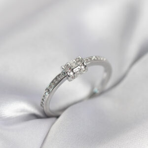 Tegan Zirkon Taşlı Gümüş Renk Pirinç Kadın Yüzük TG27BYK4013