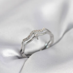 Tegan Minimal Yıldız Model Gümüş Renk Zirkon Taşlı Kadın Yüzük TG27BYK4089