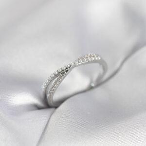 Tegan İncili ve Zirkon Taşlı Gümüş Renk Kadın Yüzük TG27BYK4106