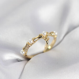 Tegan Gold Renk Sallantılı Kemik Model Kadın Yüzük TG27BYK4115