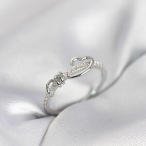 Tegan Sarmal Kalp Model Zirkon Taşlı Gümüş Renk Kadın Yüzük TG27BYK4118