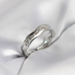 Tegan Gümüş Renk Su Damlası Model Zirkon Taşlı Kadın Yüzük TG27BYK4122