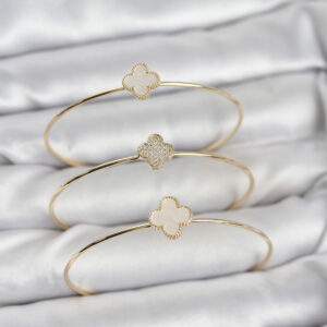 Tegan Gold Renk Yonca Model Zirkon Taşlı 3'lü Kadın Bileklik Kombini TG27BB8345