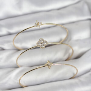 Tegan Zirkon Taşlı Gold Renk Yonca Tasarım 3'lü Kadın Bileklik Kombini TG27BB8353