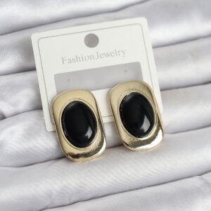 Tegan Siyah Renk Kare Model Vintage Kadın Küpe TG27BKP11657