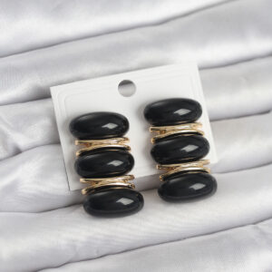 Tegan Siyah Vintage Model Gold Renk Kadın Küpe TG27BKP11675