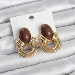 Tegan Pirinç Gold Renk Kahverengi Taşlı Vintage Kadın Küpe TG27BKP11680